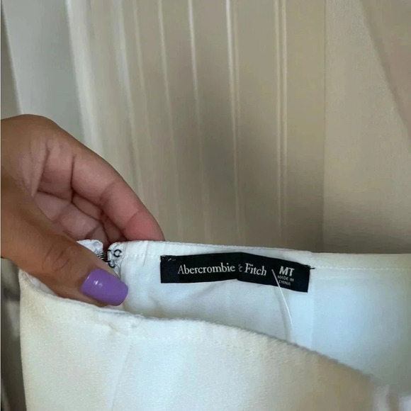 Abercrombie & Fitch Mixed Fabric Cutout Midi Dress - Picture 7 of 12